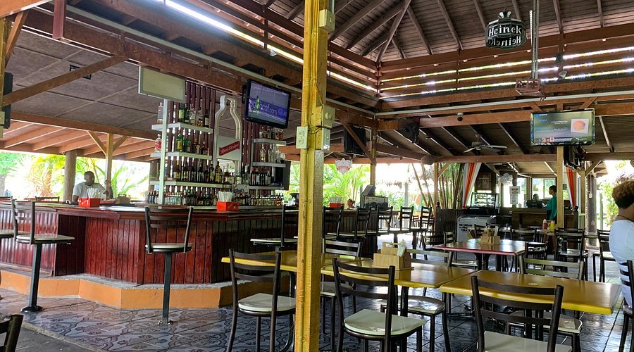 Ocho Rios Jerk Center
